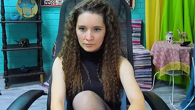 Miss Barbara  online show from 02/20/25, 04:36