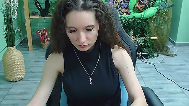 Miss Barbara  online show from 02/28/25, 12:10