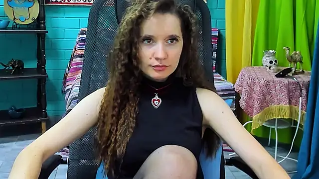 Miss Barbara  online show from 02/28/25, 11:14