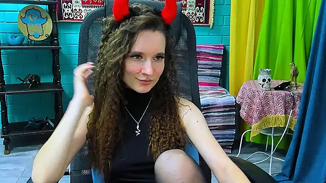 Miss Barbara  online show from 03/17/25, 09:55