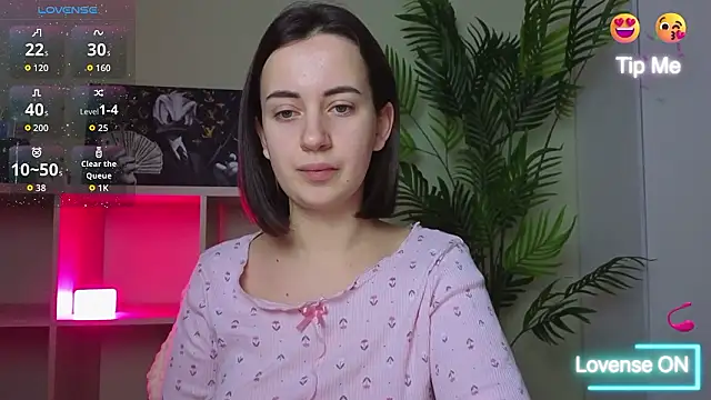 SweetieKendl online show from 02/27/26, 10:04