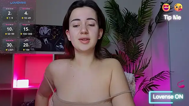 SweetieKendl online show from 03/26/26, 10:37