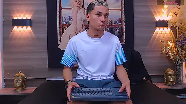 jeic 18 online show from 11/22/25, 06:51