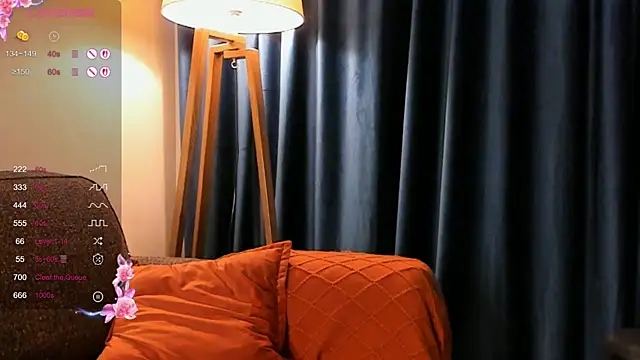 SarahCarrter online show from 02/18/25, 06:47