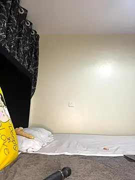 Snapshot of Sexy_barb2 chatting on 09/29/25, 05:07 Sexy barb2 online show from 09/29/25, 05:07