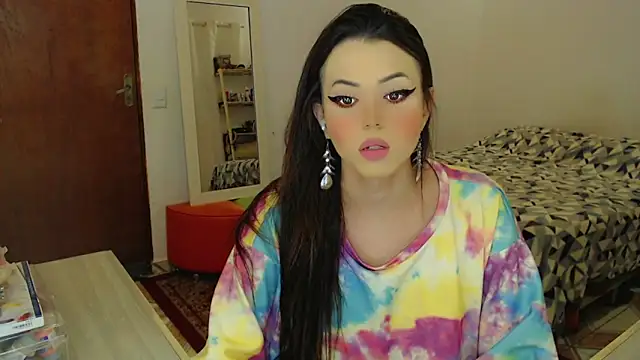 Snapshot of Sophie_Fantasys chatting on 06/04/26, 08:20 Sophie Fantasys online show from 06/04/26, 08:20