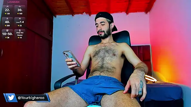 Snapshot of Your__hero1 chatting on 01/10/25, 06:06 Your hero1 online show from 01/10/25, 06:06