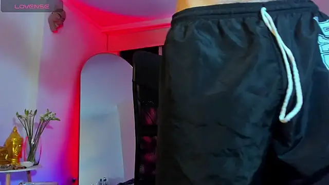 Snapshot of Your__hero1 chatting on 10/03/25, 11:46 Your hero1 online show from 10/03/25, 11:46