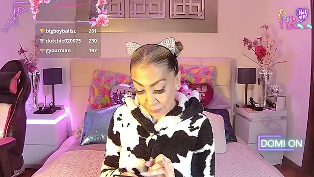 EvelinaGrey online show from 03/11/26, 09:04