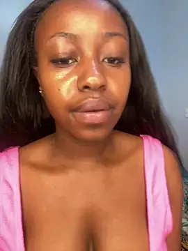 hot daily online show from 03/06/25, 06:19