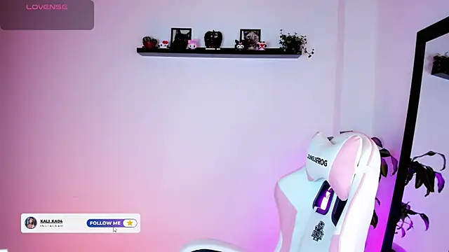 kali ka  online show from 11/14/25, 08:07