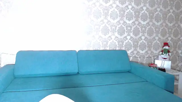 Louise Lavender online show from 12/28/24, 10:36