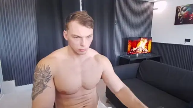 YourHotGreg online show from 04/18/26, 05:06