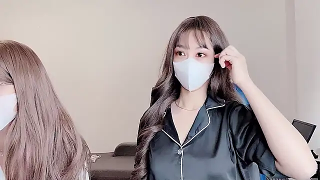 Mono-Stewardesss online show from 12/28/24, 05:55