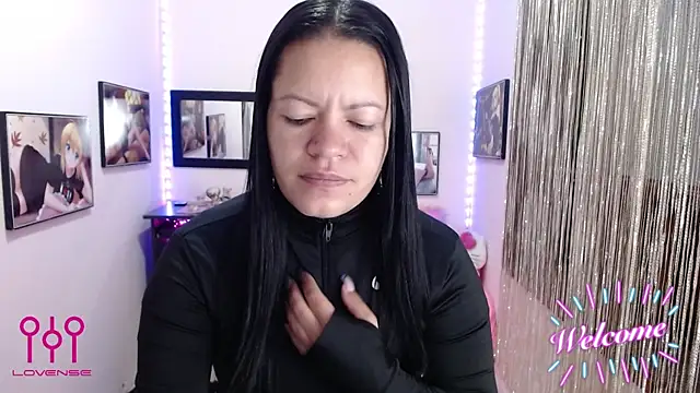 Snapshot of Cristal_w chatting on 10/07/25, 12:24 Cristal w online show from 10/07/25, 12:24