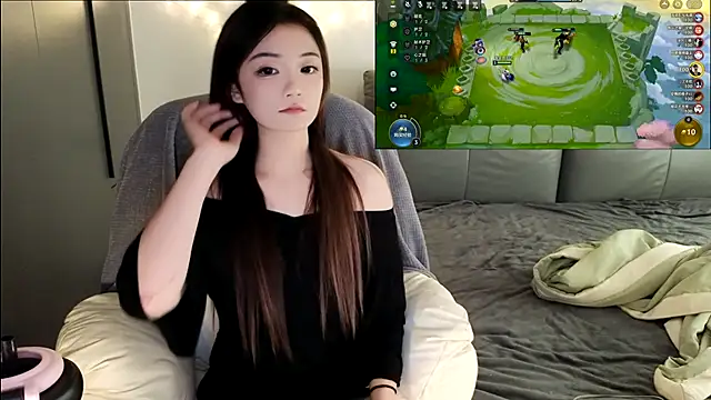 Snapshot of Jennie-007 chatting on 10/02/25, 05:14 Jennie-007 online show from 10/02/25, 05:14