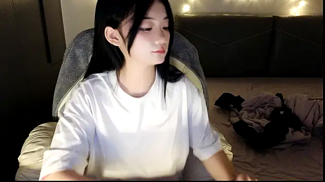 Snapshot of Jennie-007 chatting on 10/19/25, 10:38 Jennie-007 online show from 10/19/25, 10:38