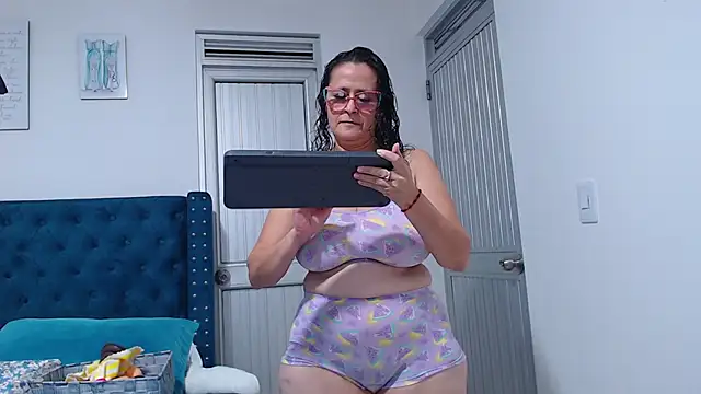 ClayrRosse online show from 07/01/26, 01:18