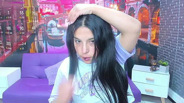 Snapshot of Small_naughty_ chatting on 11/14/25, 02:16 Small naughty online show from 11/14/25, 02:16