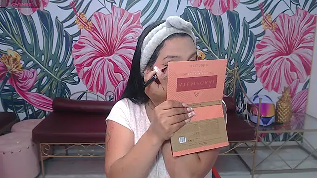 Small naughty  online show from 04/06/26, 01:12