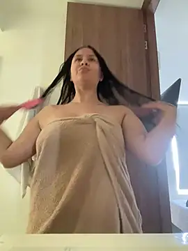 Snapshot of KattyPortman chatting on 12/24/24, 08:49 KattyPortman online show from 12/24/24, 08:49