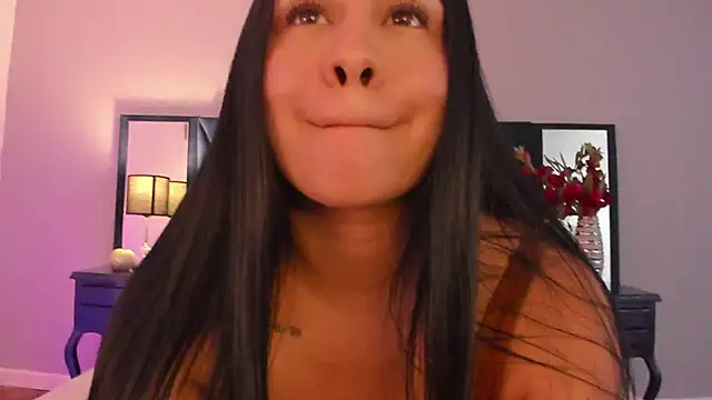 Snapshot of KattyPortman chatting on 01/03/25, 04:33 KattyPortman online show from 01/03/25, 04:33