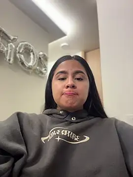 KattyPortman online show from 04/02/26, 02:31