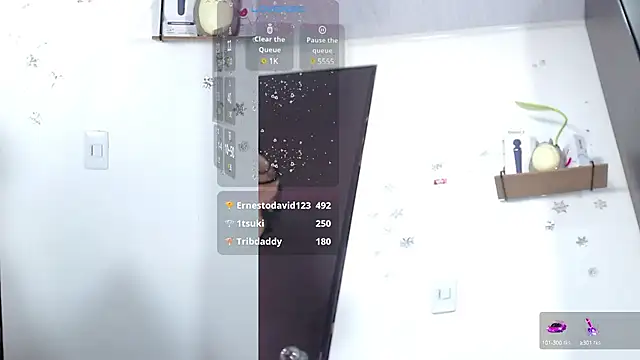 Anni foxi online show from 01/28/25, 11:50