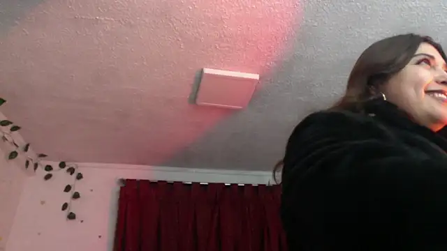 dreamgirl sweet online show from 04/15/26, 04:19