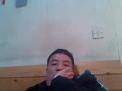 Snapshot of Beijing2000 chatting on 02/08/25, 09:03 Beijing2000 online show from 02/08/25, 09:03