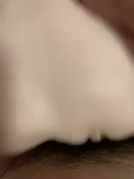 Snapshot of Beijing2000 chatting on 11/11/25, 07:19 Beijing2000 online show from 11/11/25, 07:19