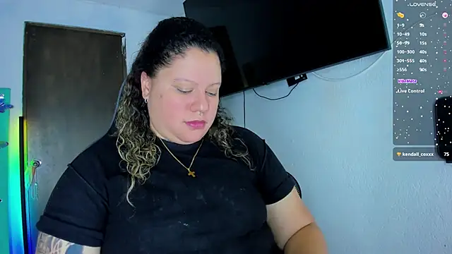 Snapshot of mariana_maze chatting on 12/07/24, 01:58 mariana maze online show from 12/07/24, 01:58