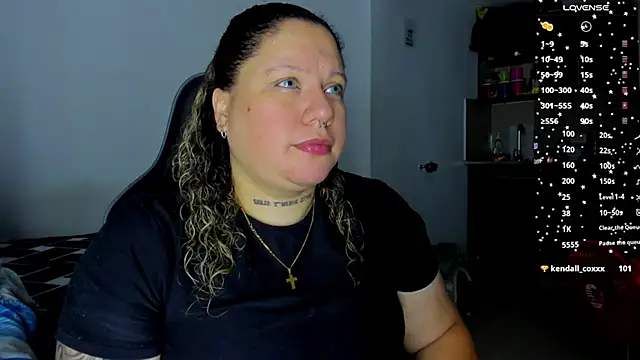 Snapshot of mariana_maze chatting on 12/21/24, 07:13 mariana maze online show from 12/21/24, 07:13