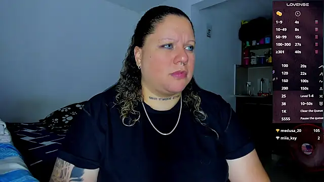 Snapshot of mariana_maze chatting on 01/26/25, 07:21 mariana maze online show from 01/26/25, 07:21