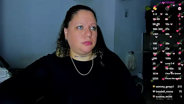 Snapshot of mariana_maze chatting on 01/28/25, 11:17 mariana maze online show from 01/28/25, 11:17