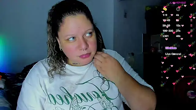 Snapshot of mariana_maze chatting on 02/11/25, 05:58 mariana maze online show from 02/11/25, 05:58