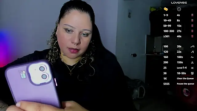 Snapshot of mariana_maze chatting on 03/01/25, 08:31 mariana maze online show from 03/01/25, 08:31