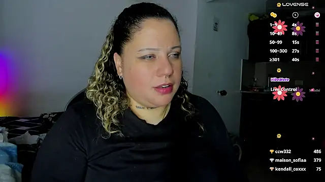 Snapshot of mariana_maze chatting on 03/02/25, 02:41 mariana maze online show from 03/02/25, 02:41