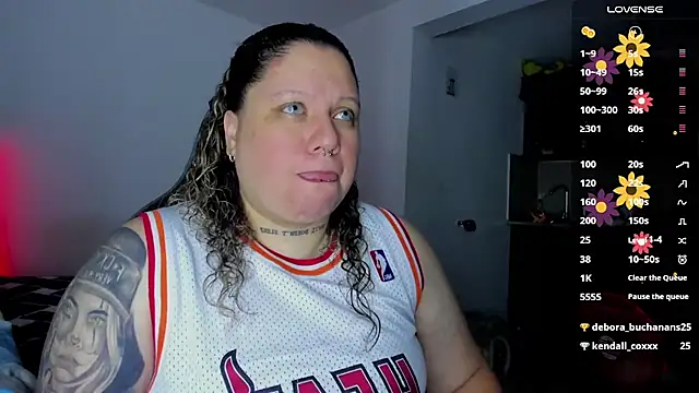 Snapshot of mariana_maze chatting on 03/13/25, 04:38 mariana maze online show from 03/13/25, 04:38