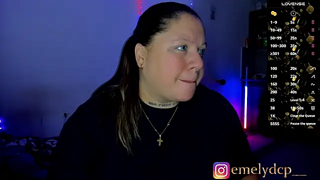 Snapshot of mariana_maze chatting on 03/18/26, 08:17 mariana maze online show from 03/18/26, 08:17