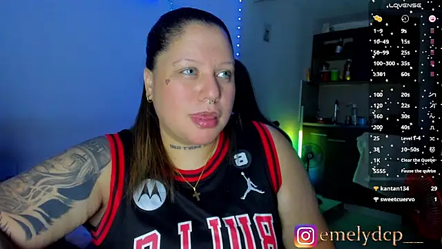 Snapshot of mariana_maze chatting on 04/09/26, 06:19 mariana maze online show from 04/09/26, 06:19