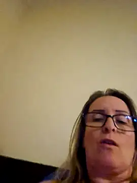 Steffi45 online show from 03/10/25, 07:40