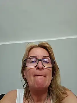 Steffi45 online show from 06/04/26, 08:20