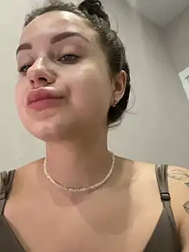 ellie ssexy online show from 12/19/24, 04:45