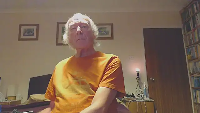 WaverlyKernow online show from 01/26/25, 08:36