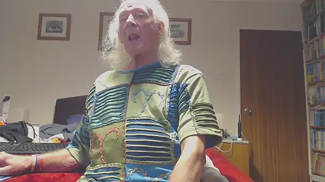 WaverlyKernow online show from 02/21/26, 03:46