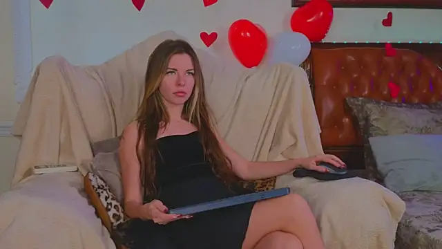 Real Tini online show from 02/17/25, 09:46