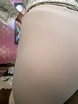 Snapshot of yourkajal chatting on 11/08/25, 06:02 yourkajal online show from 11/08/25, 06:02