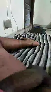 Snapshot of TeluguBoyAbhi chatting on 12/21/24, 12:27 TeluguBoyAbhi online show from 12/21/24, 12:27