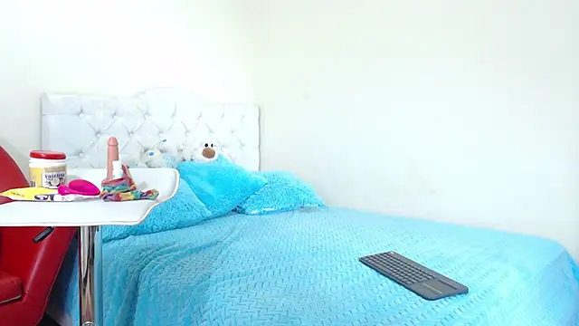 luna hoott online show from 03/08/25, 07:53